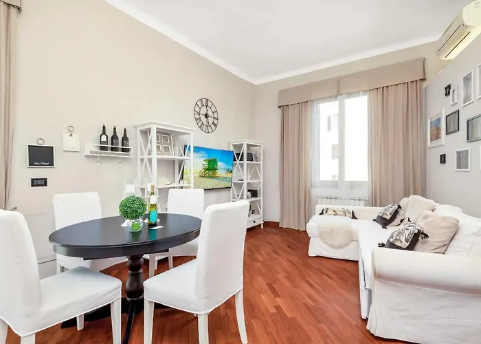 Lägenhet The Loft La Spezia